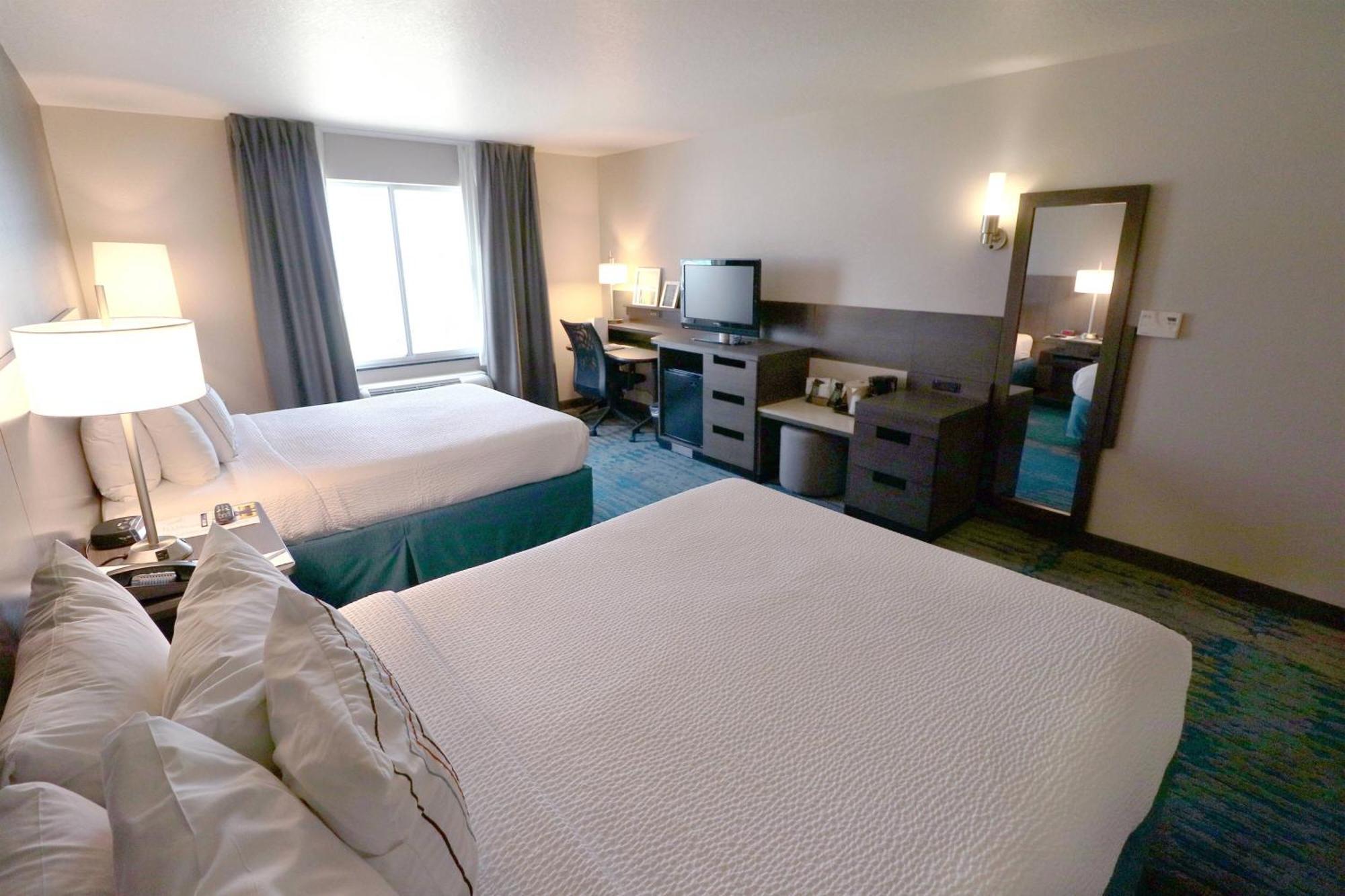 Fairfield Inn & Suites Des Moines Airport Екстер'єр фото
