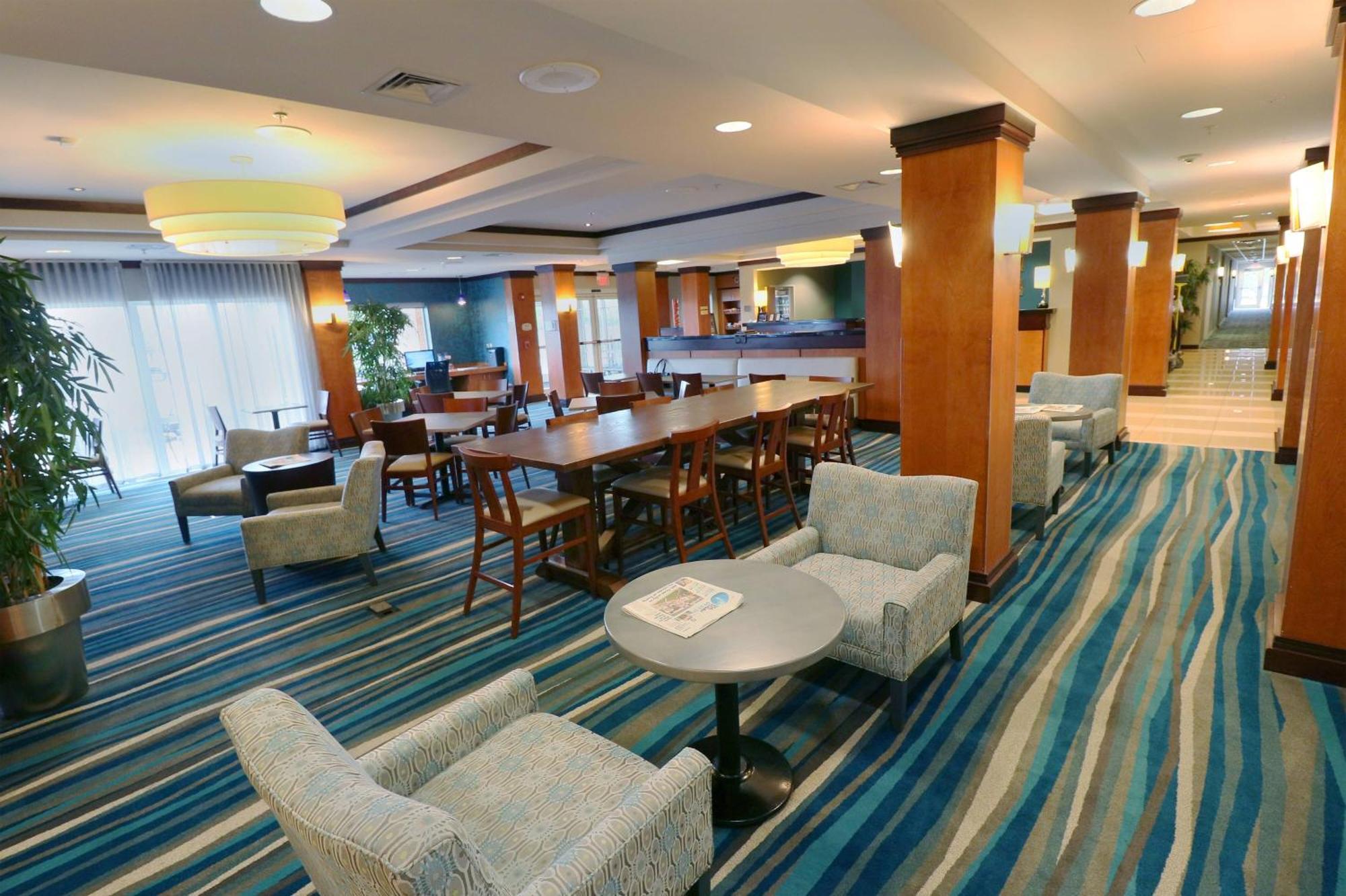 Fairfield Inn & Suites Des Moines Airport Екстер'єр фото